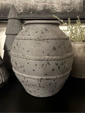 Rustic Vintage Style Textured Decorative Vase - Gray